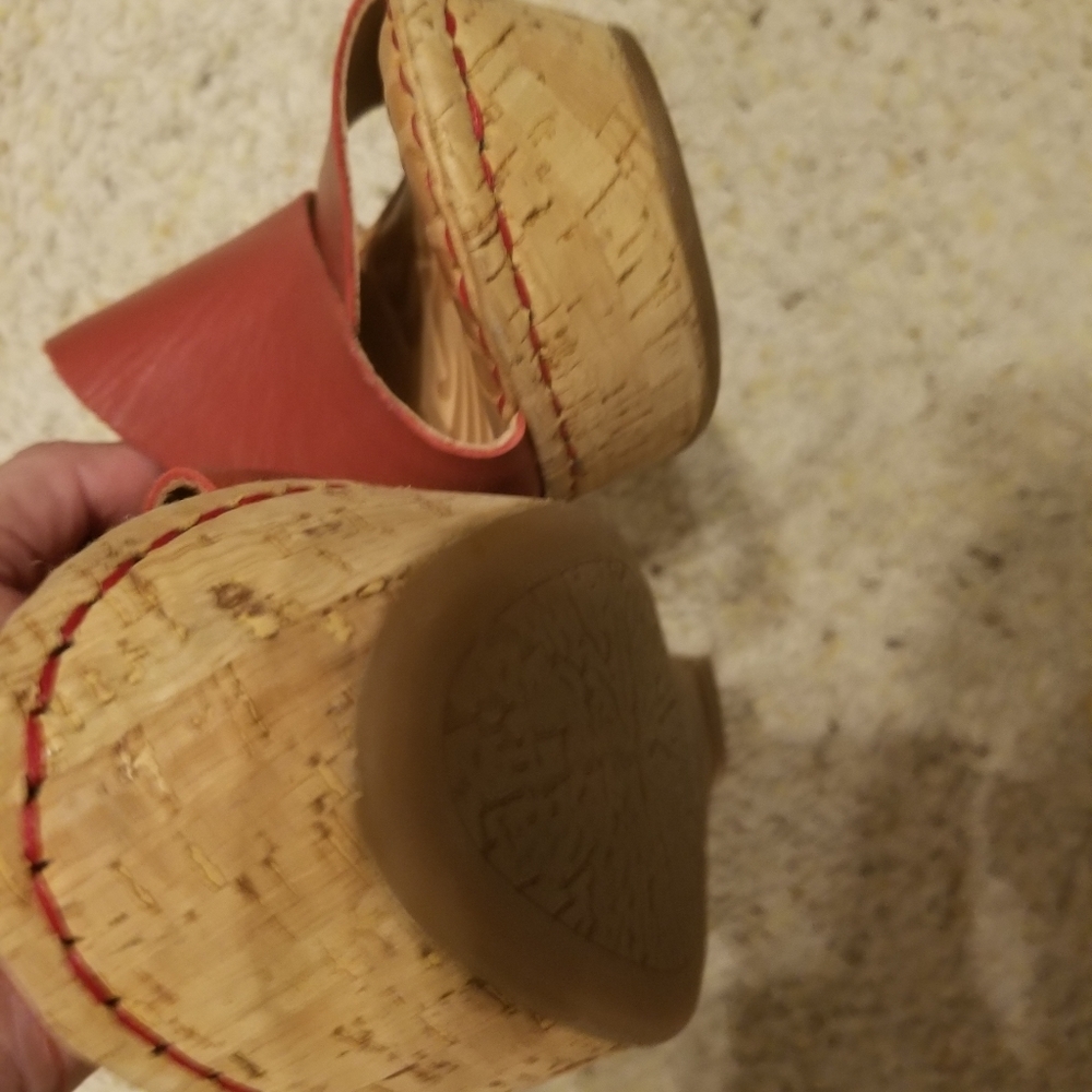 Born red wedges - Picture 4 of 4